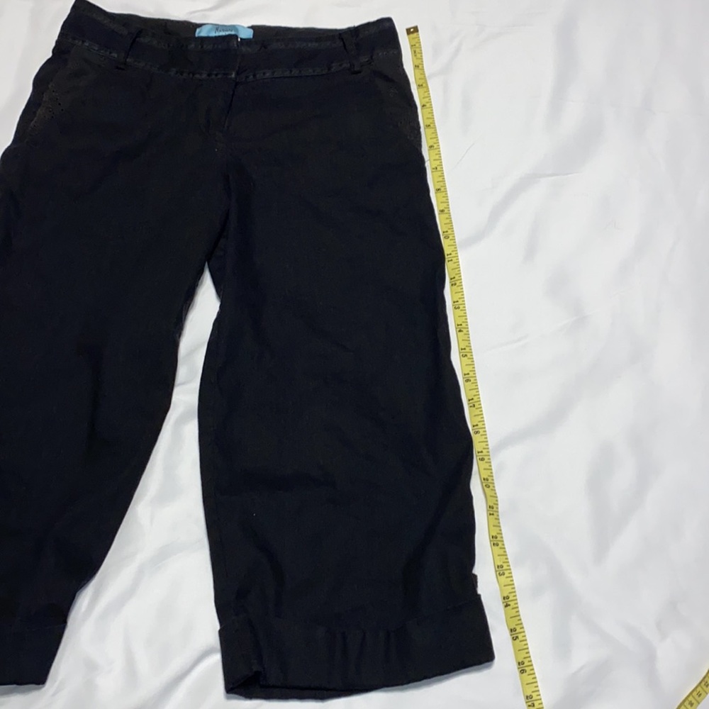 Vintage black Marciano capri pants. Size 0. - Picture 8 of 12